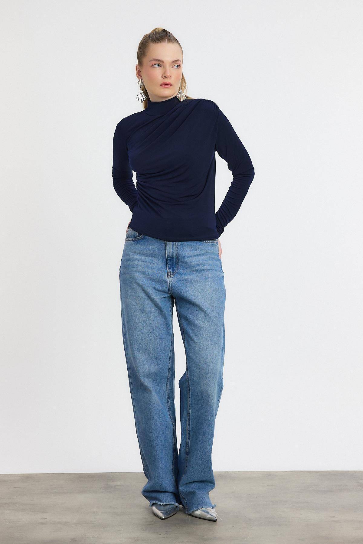 20059 Büzgü Detay Sandy Bluz Laci - Stilay