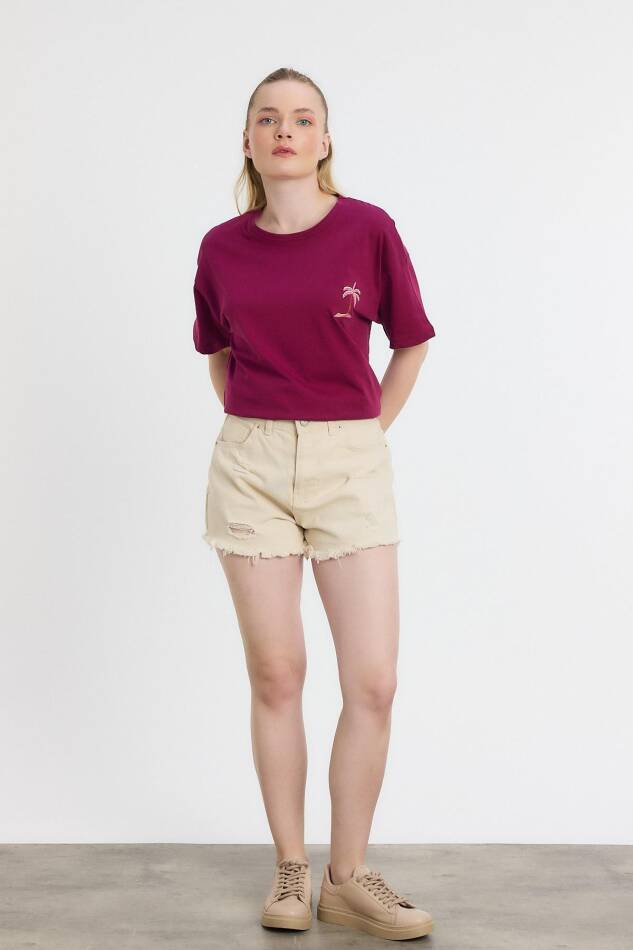 2150-16 Bisiklet Yaka Nakışlı Tişört Bordo - 3