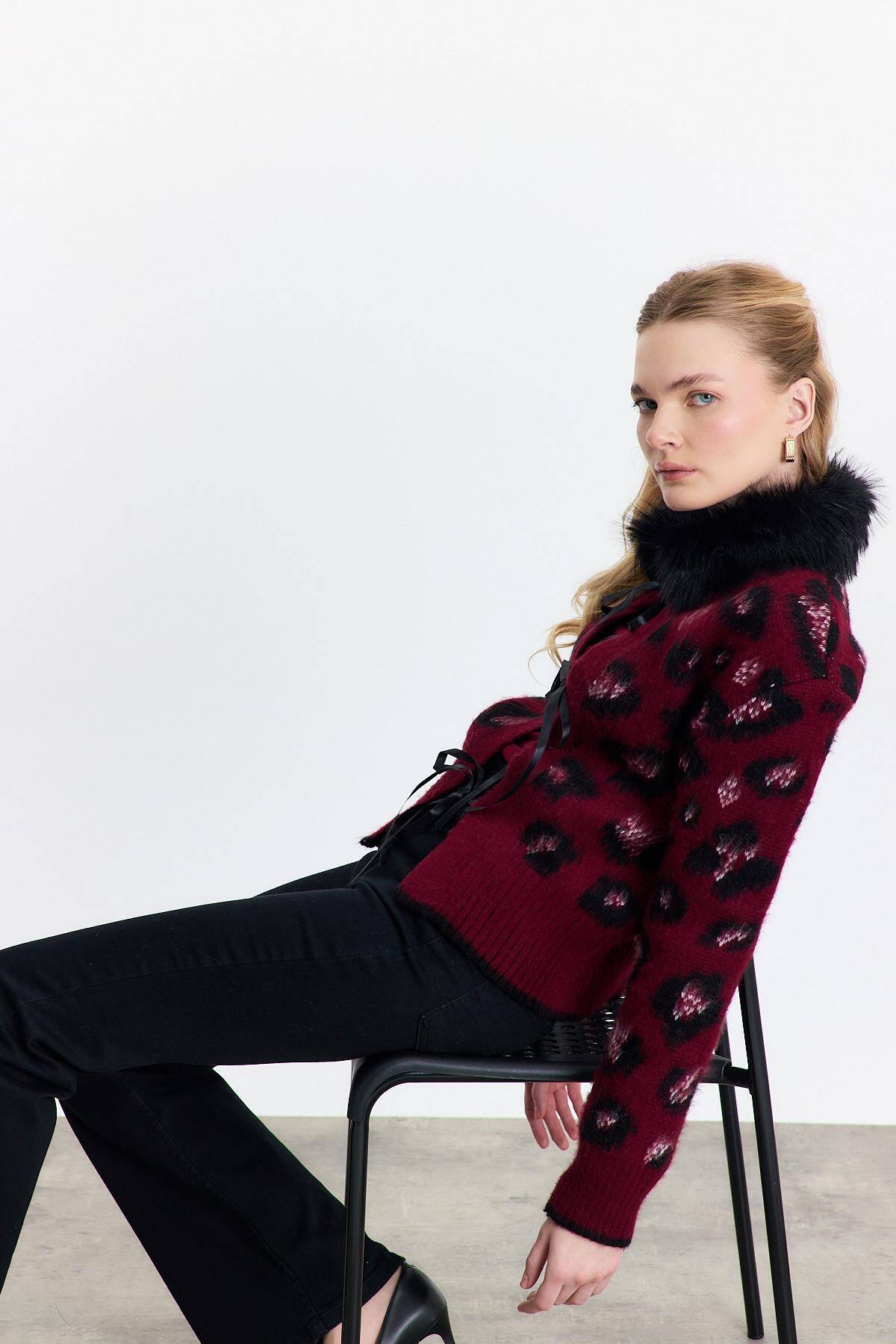 22289 Kürklü Leopar Hırka Bordo - Stilay