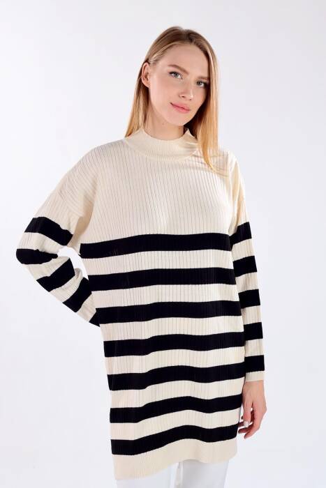 5330 Çizgili Triko Tunik Ekru 