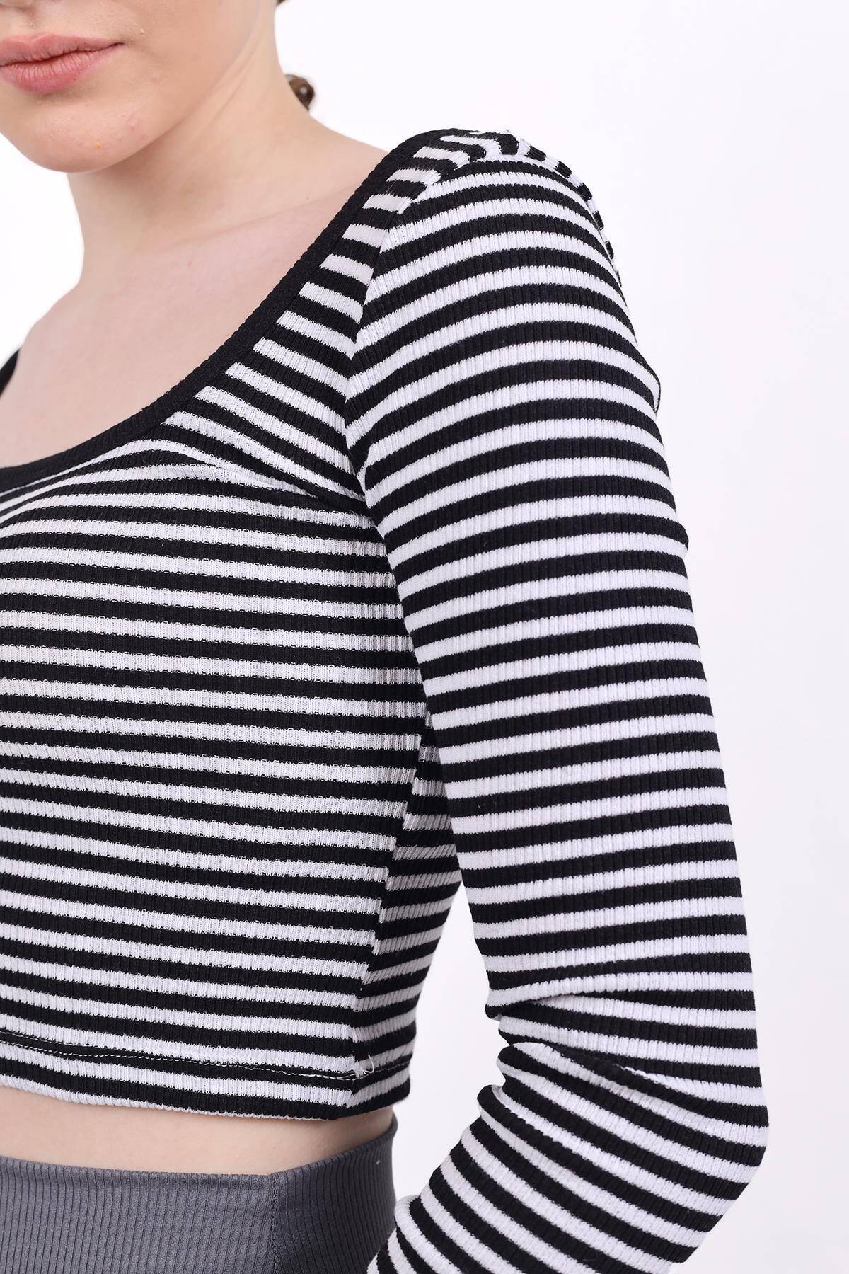 9904 Kare Yaka Çizgili Crop Bluz Siyah - 4
