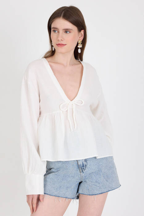 Beyaz %100 Pamuk V Yaka Ön Bağlama Detaylı Bluz 4784A - Stilay