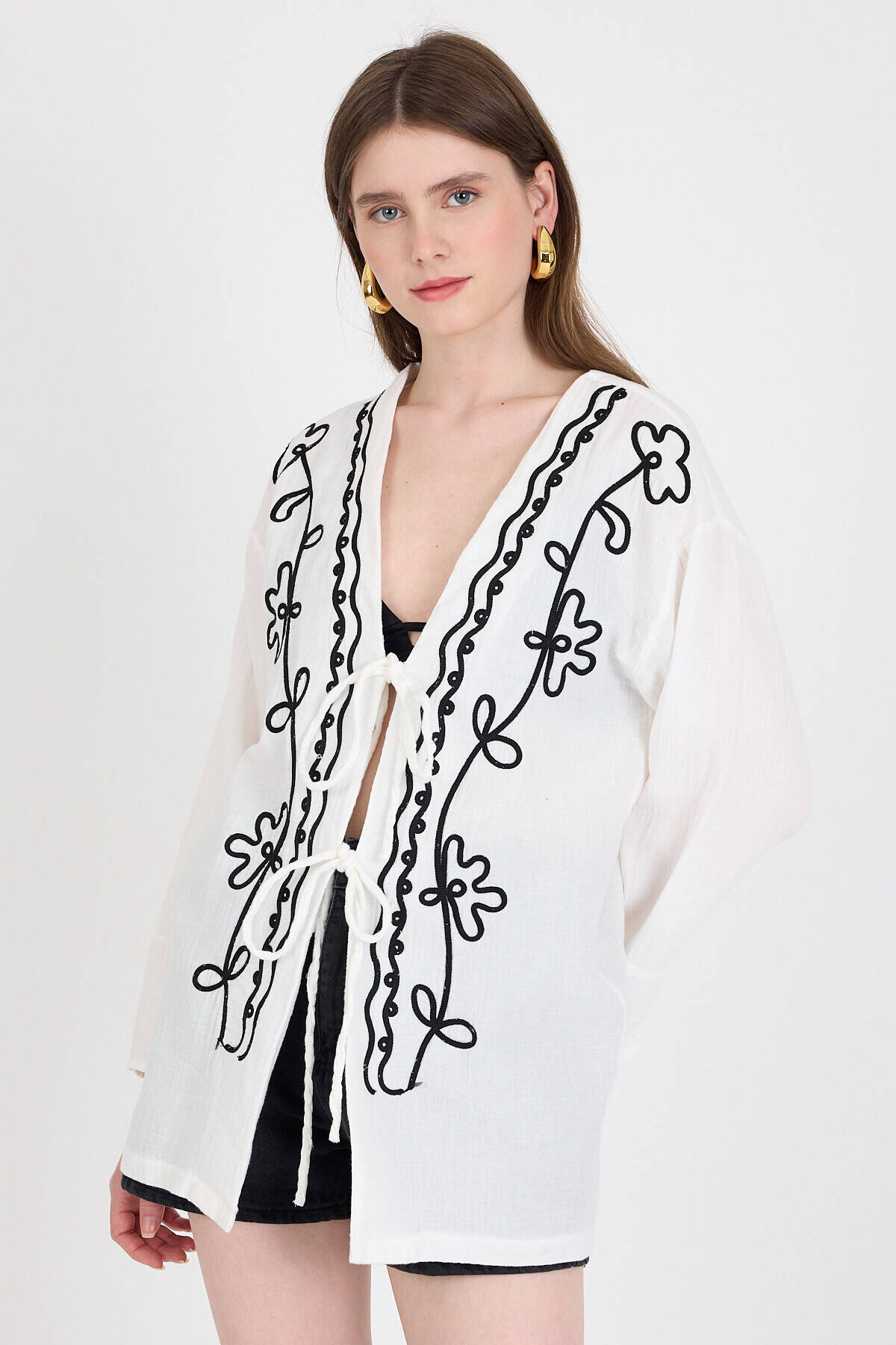 Beyaz Keten Görümümlü %100 Pamuk İşlemeli Kimono 4811A - Stilay