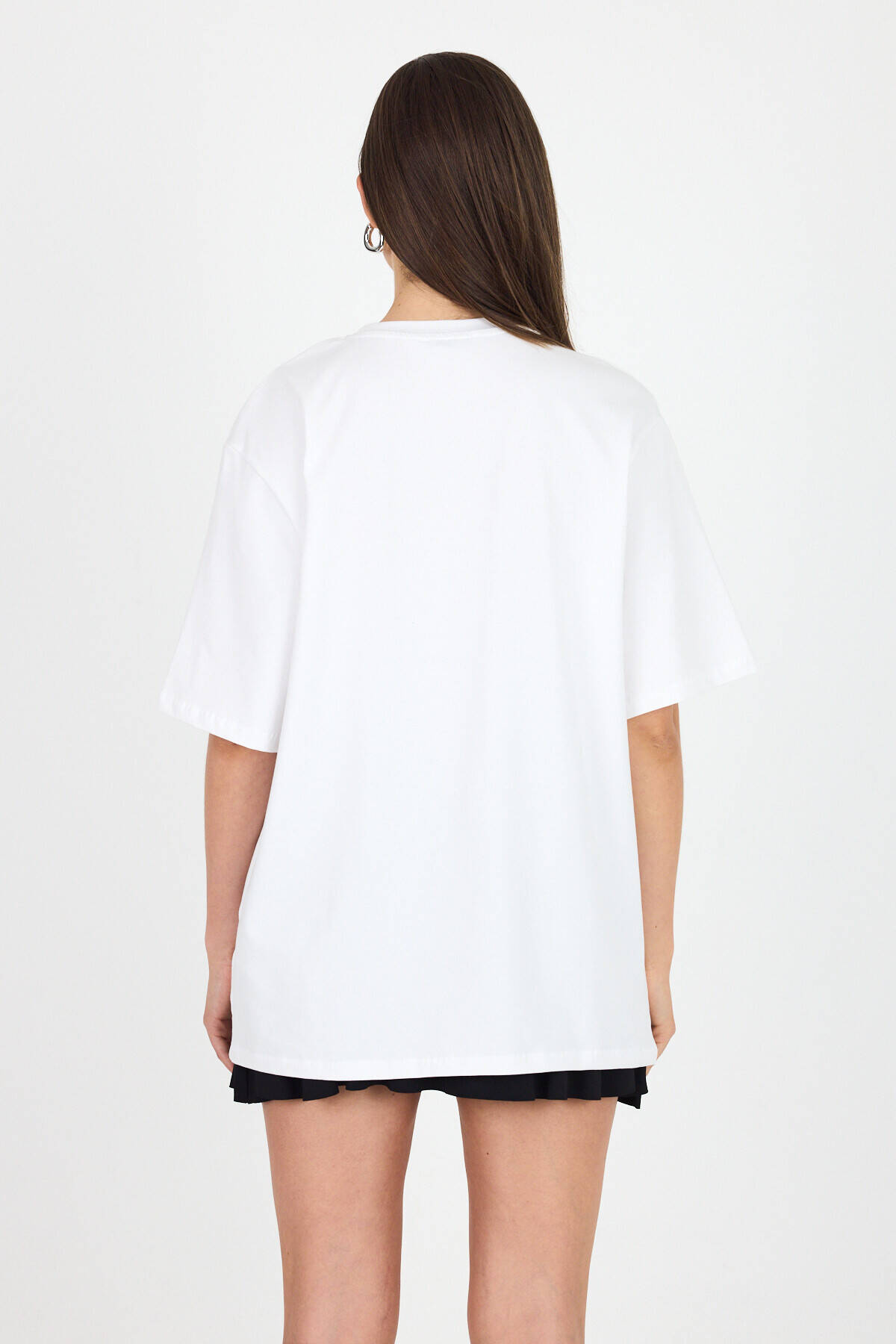 Beyaz Yazı Baskılı Bisiiklet Yaka Oversize Tişört 6056 - 6