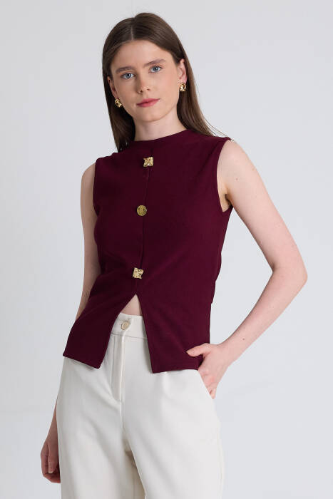 Bordo Gold Düğme Detaylı Kolsuz Bluz 2203 