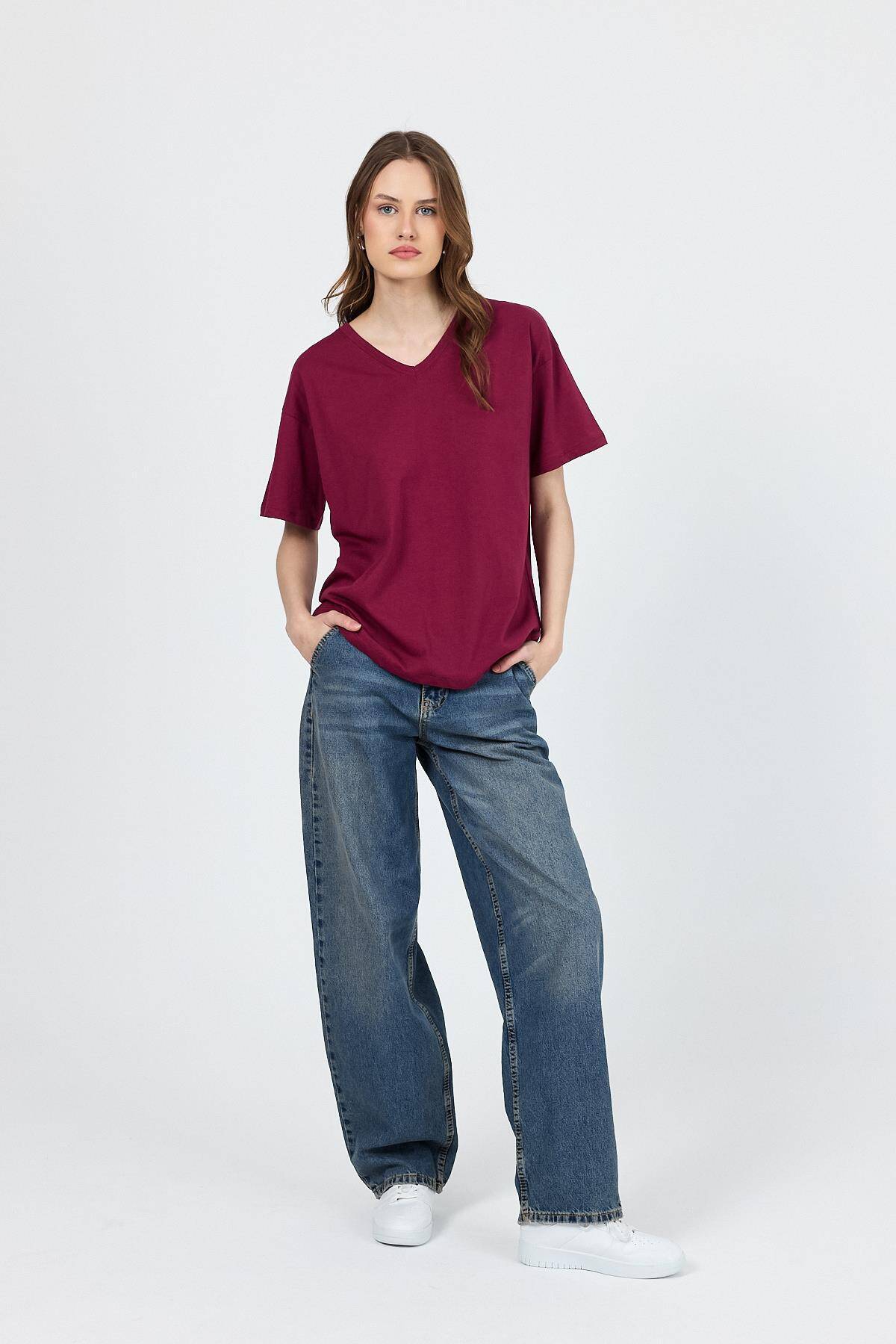 Bordo V Yaka %100 Pamuk Comfort Fit Tişört 2143M - 2
