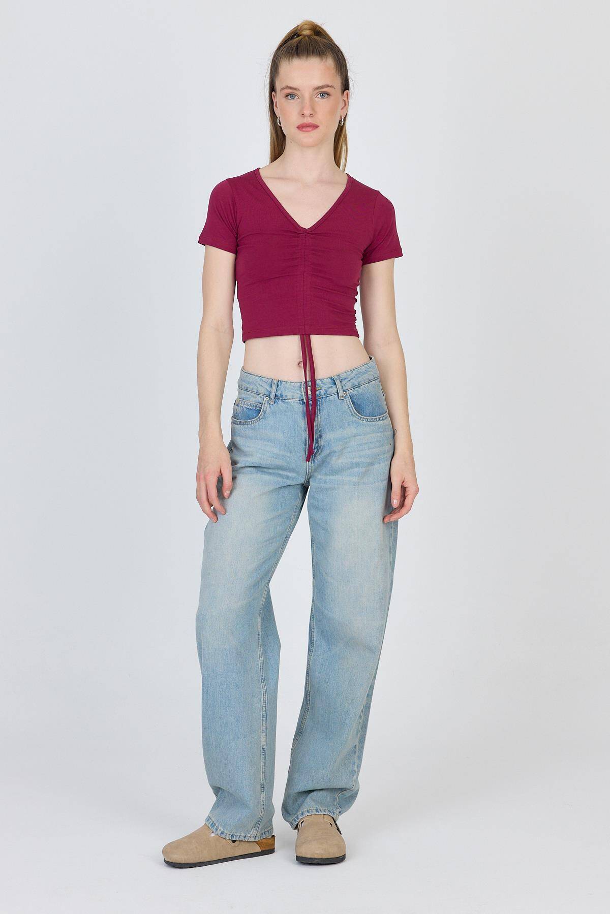 Bordo V Yaka Büzgülü Crop Tişört 9201M - Stilay