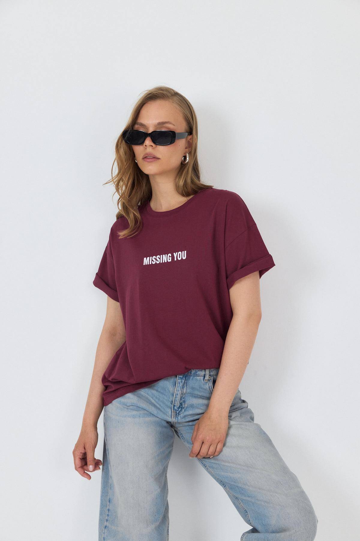 Bordo Yazı Baskılı Pamuklu Oversize Tişört 2150-6M - Stilay