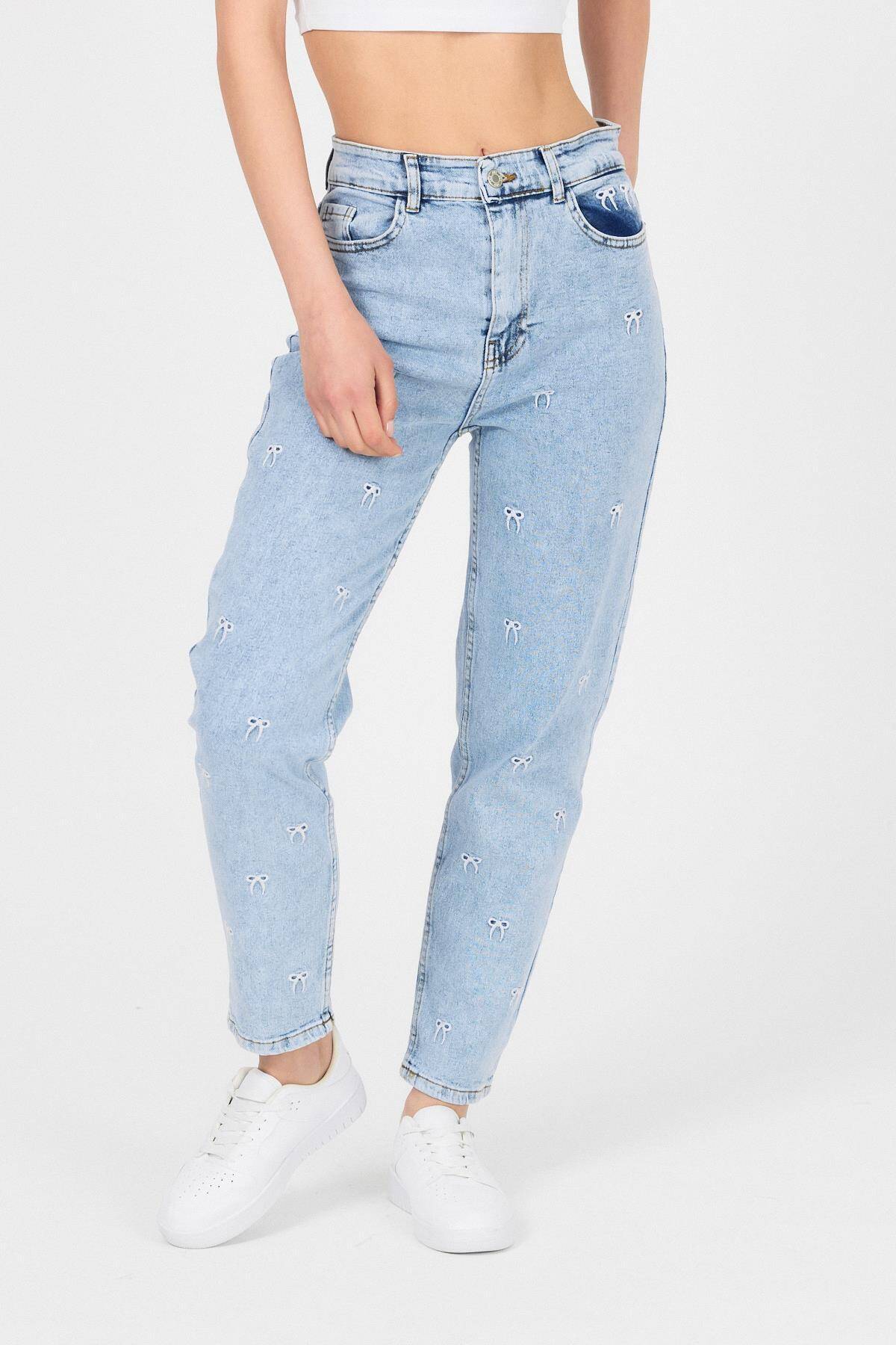 Buzkar Fiyonk İşlemeli Boyfriend Jean 2229 - Stilay