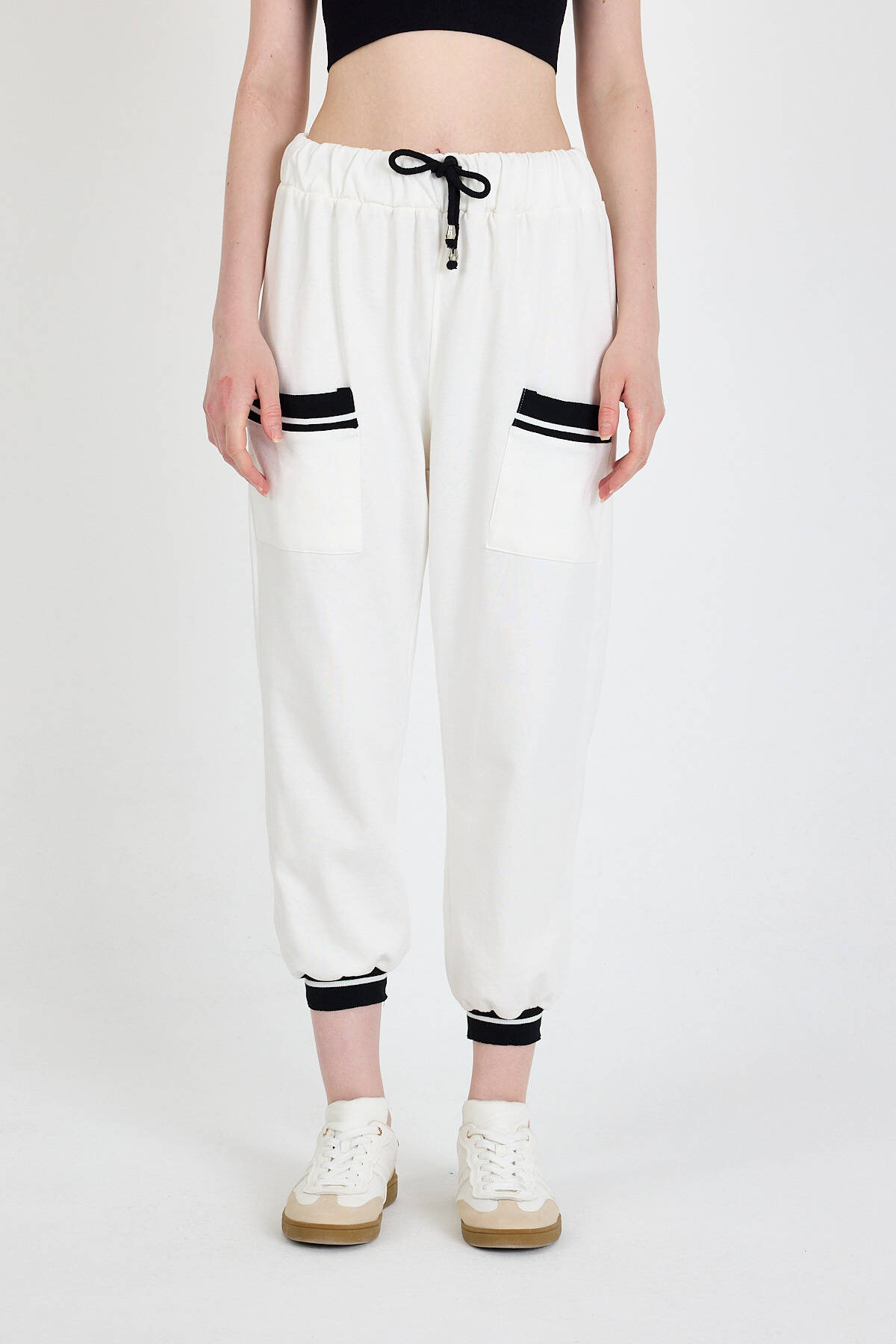 Ekru Bel Lastikli Cepli Şerit Detaylı Jogger Eşofman Altı 81524 - Stilay