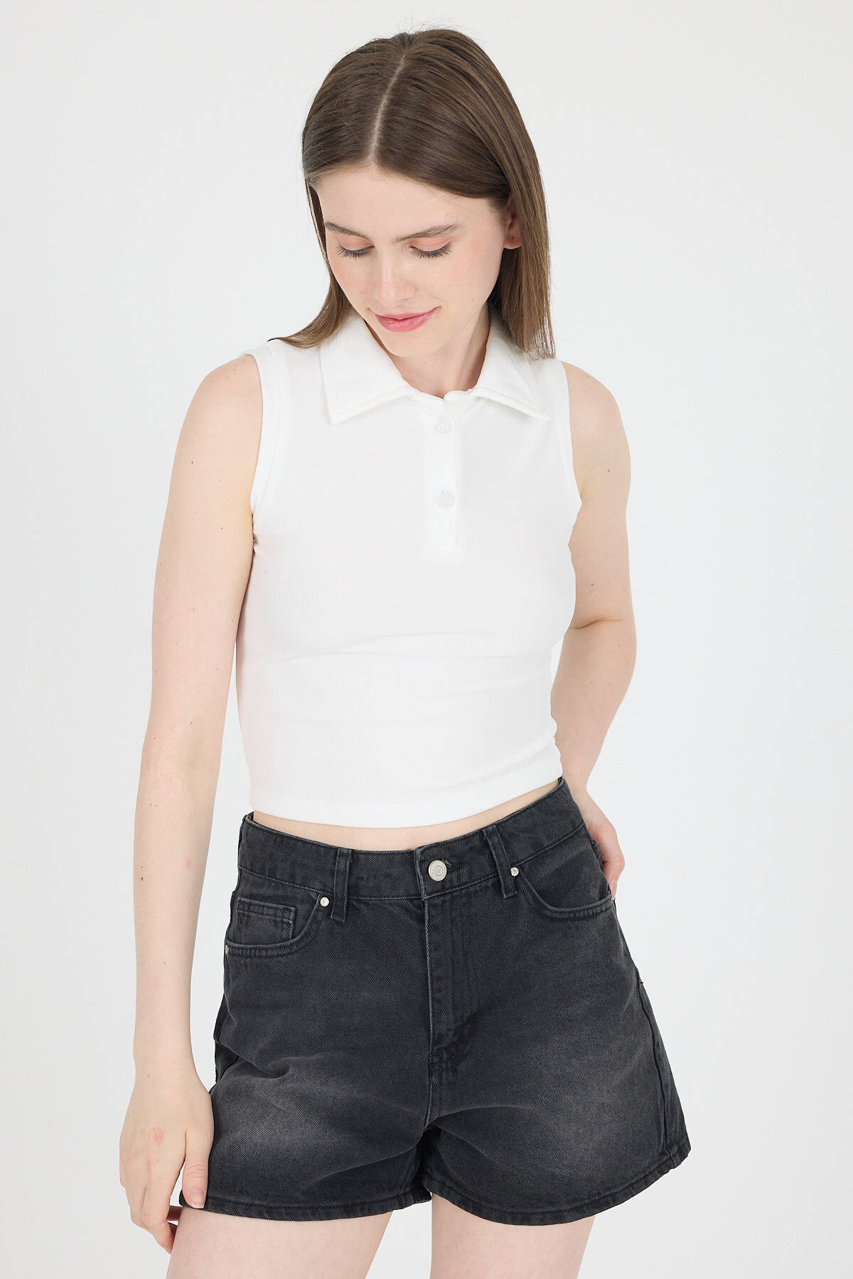 Ekru Düğmeli Polo Yaka Sıfır Kol Örme Bluz 2219 - Stilay