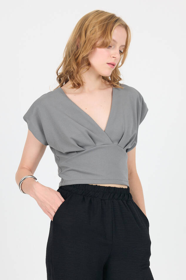 Gri Vatkalı V Yaka Kruvaze Crop Bluz 4227 - 2
