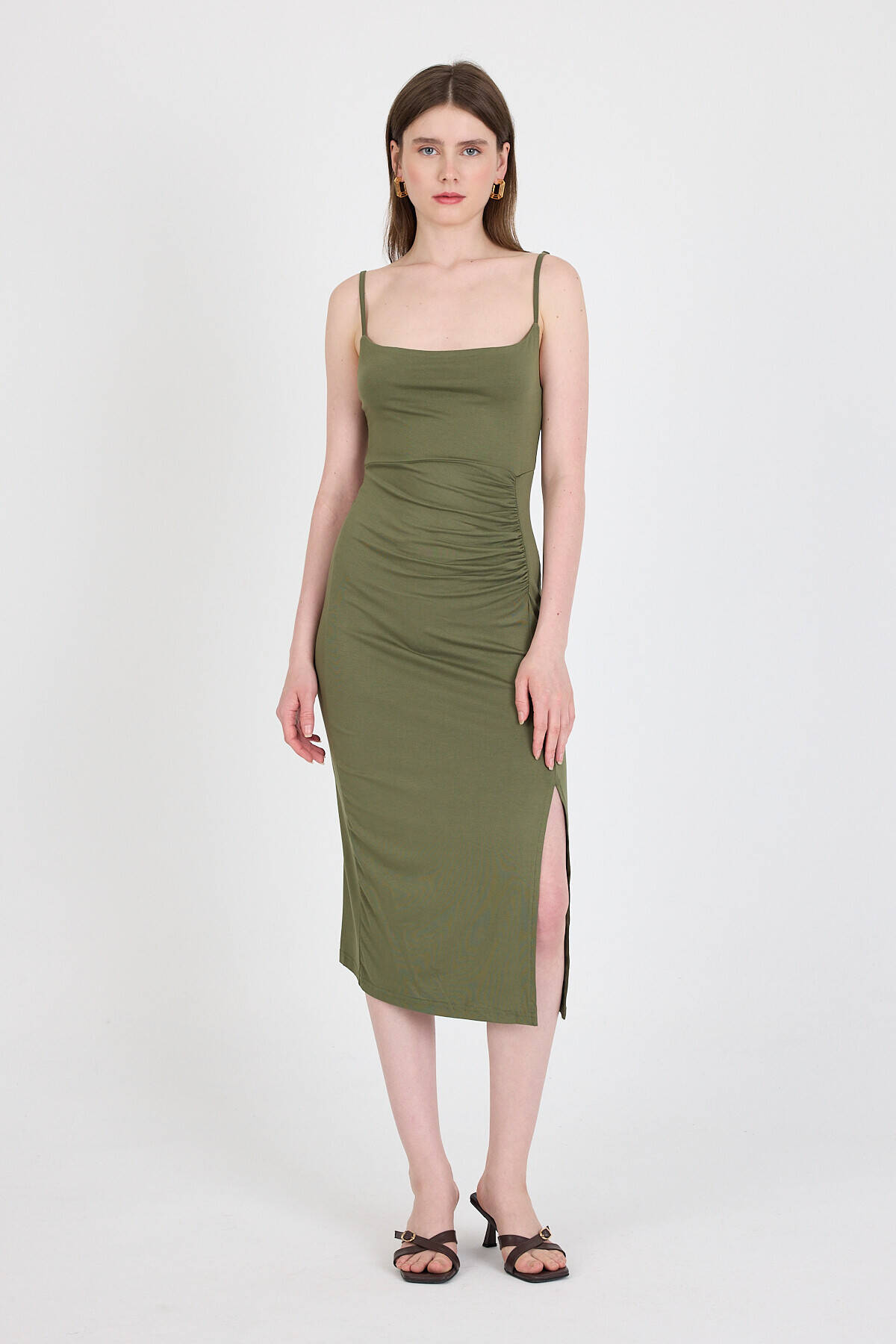 Haki Askılı Yırtmaçlı Drape Detaylı Dokuma Elbise 21003 - Stilay