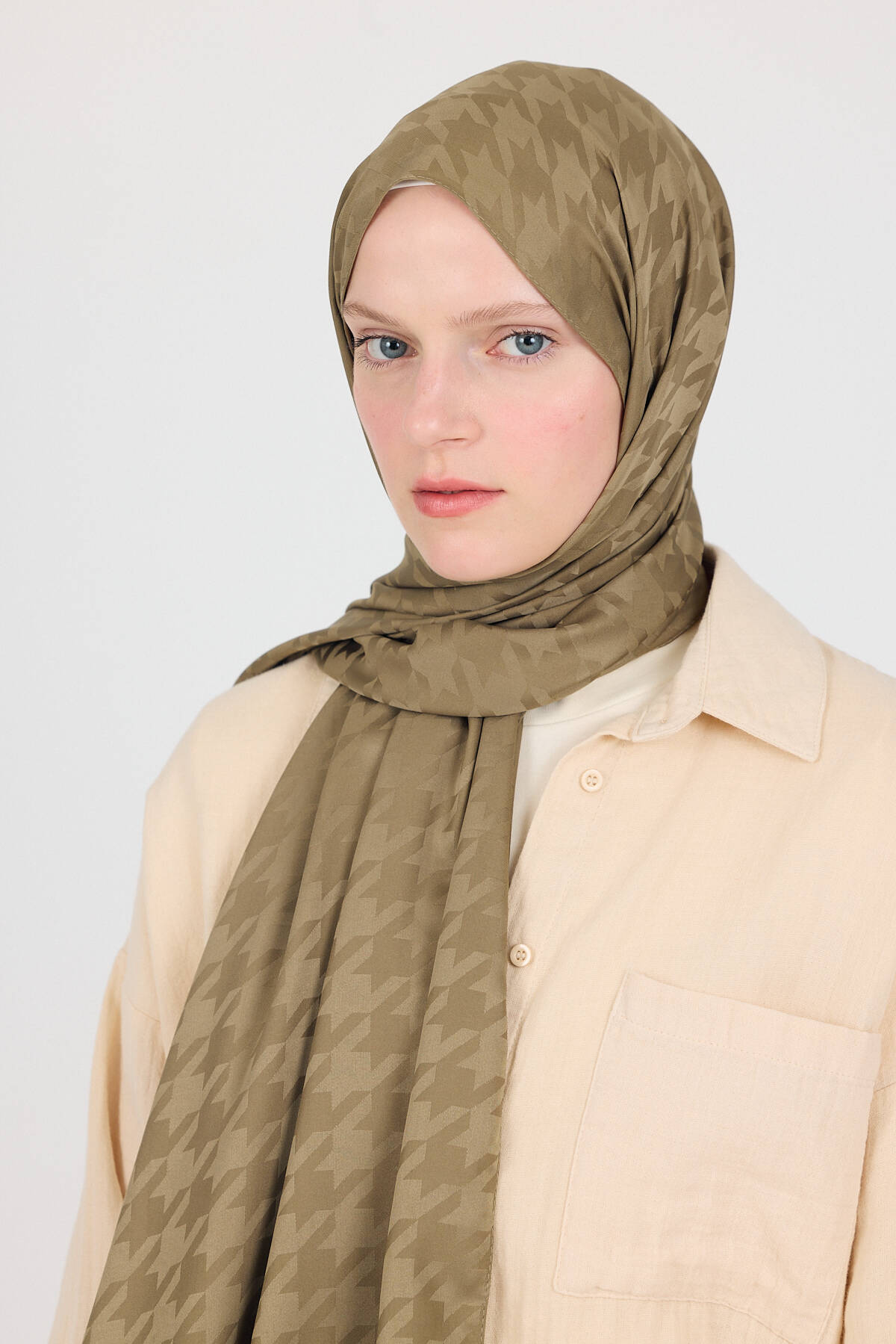 Haki Kazayağı Desenli Jakar Şal 5686 - Stilay