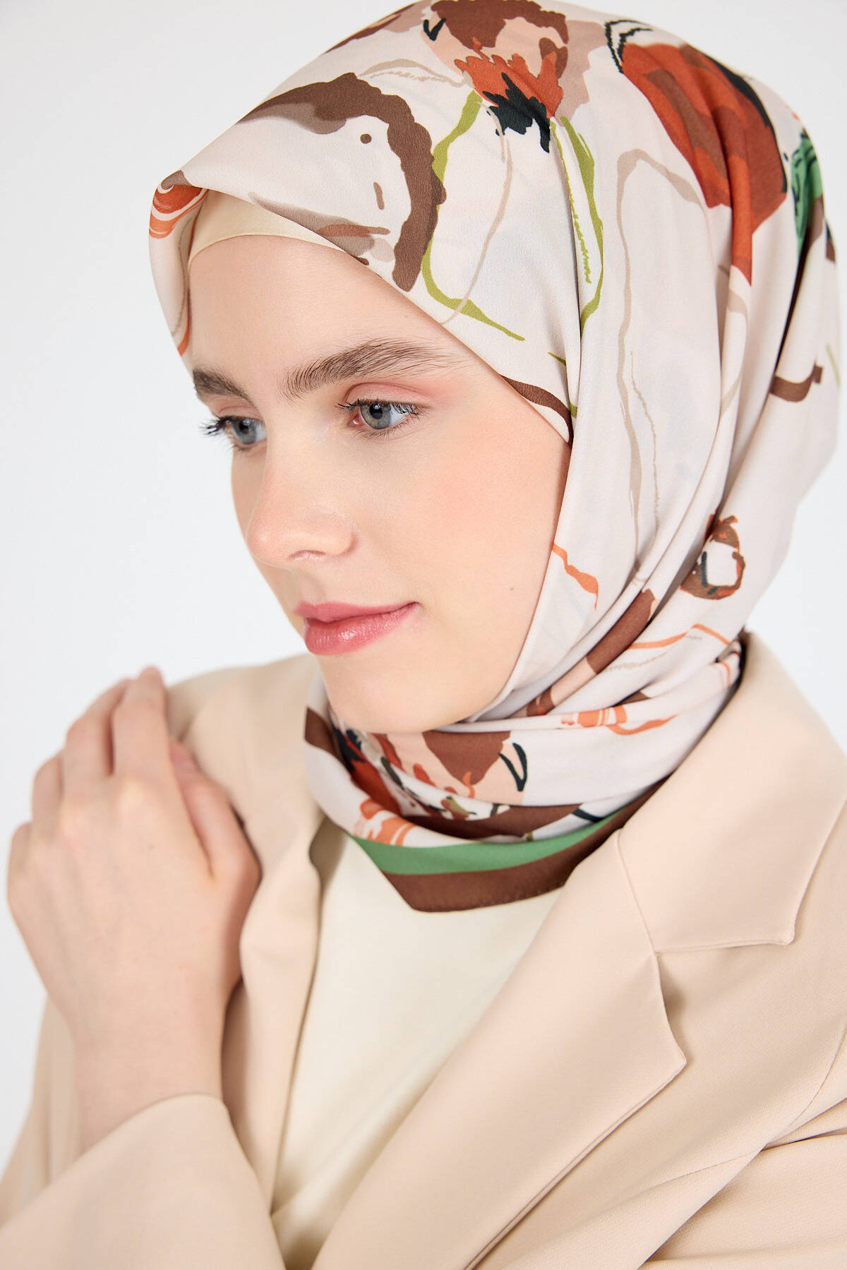Kahve Çiçek Desenli Eşarp 5693 - 1