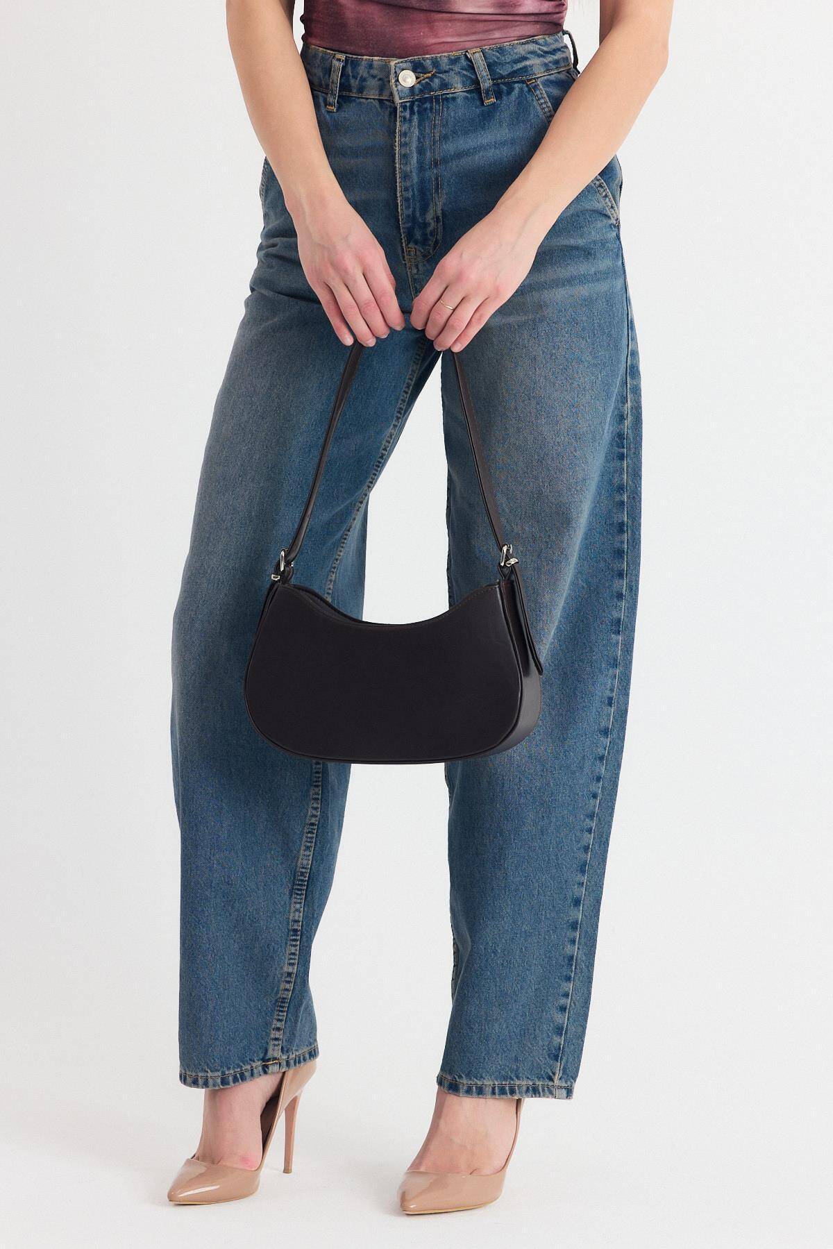 Kahve Oval Baget Çanta 3001 - 3