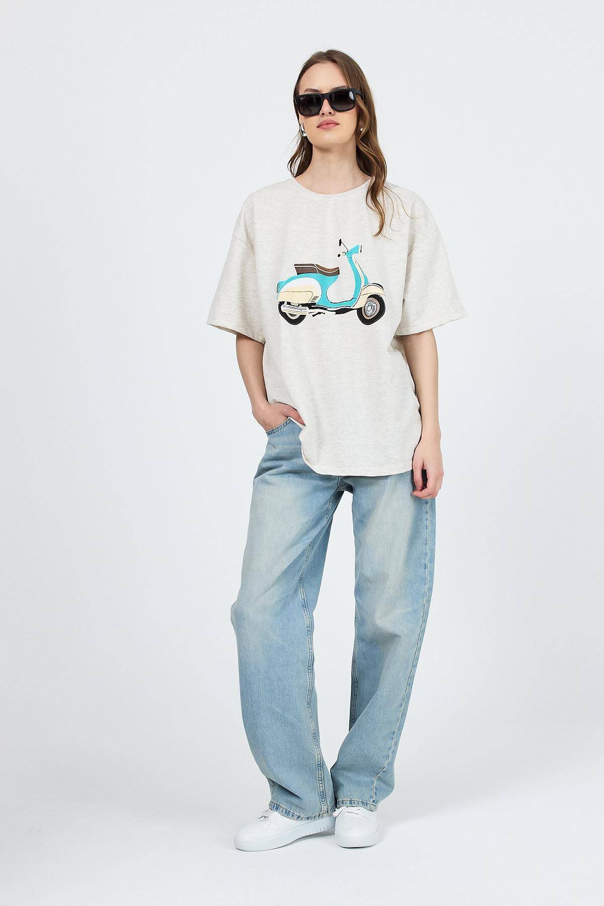 Karmelanj Bisiklet Yaka Motosiklet Baskı Detaylı Oversize Tişört 3098 - Stilay