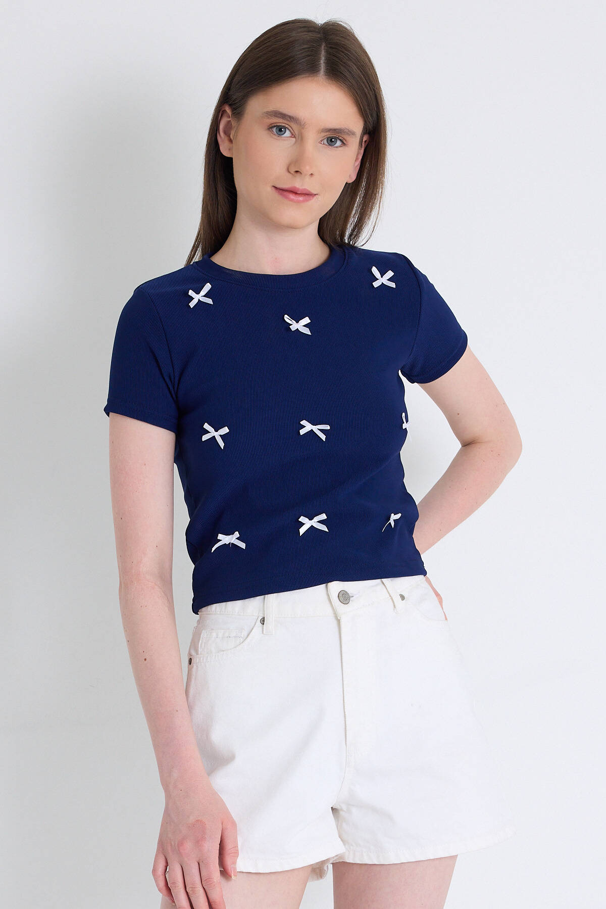 Laci Kurdele Detay Crop Tişört 2202 - Stilay