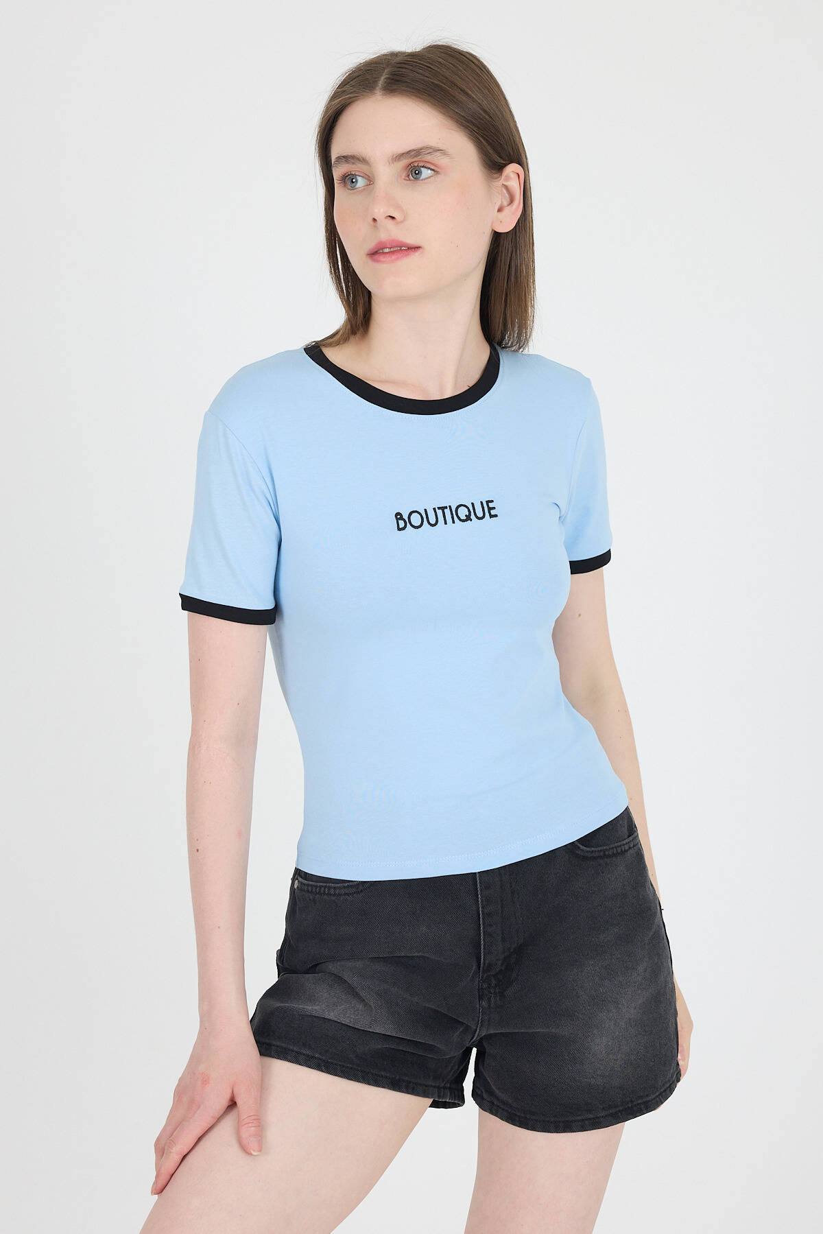 Mavi Yazı Baskılı Biyeli Pamuklu Slim Fit Tişört 9192M - Stilay