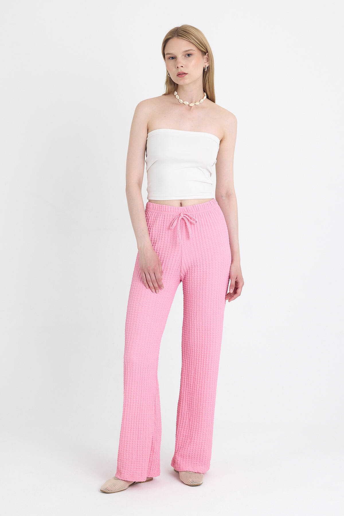 Pembe Geniş Paça Dökümlü Bürümcük Kumaş Pantolon 326 - Stilay