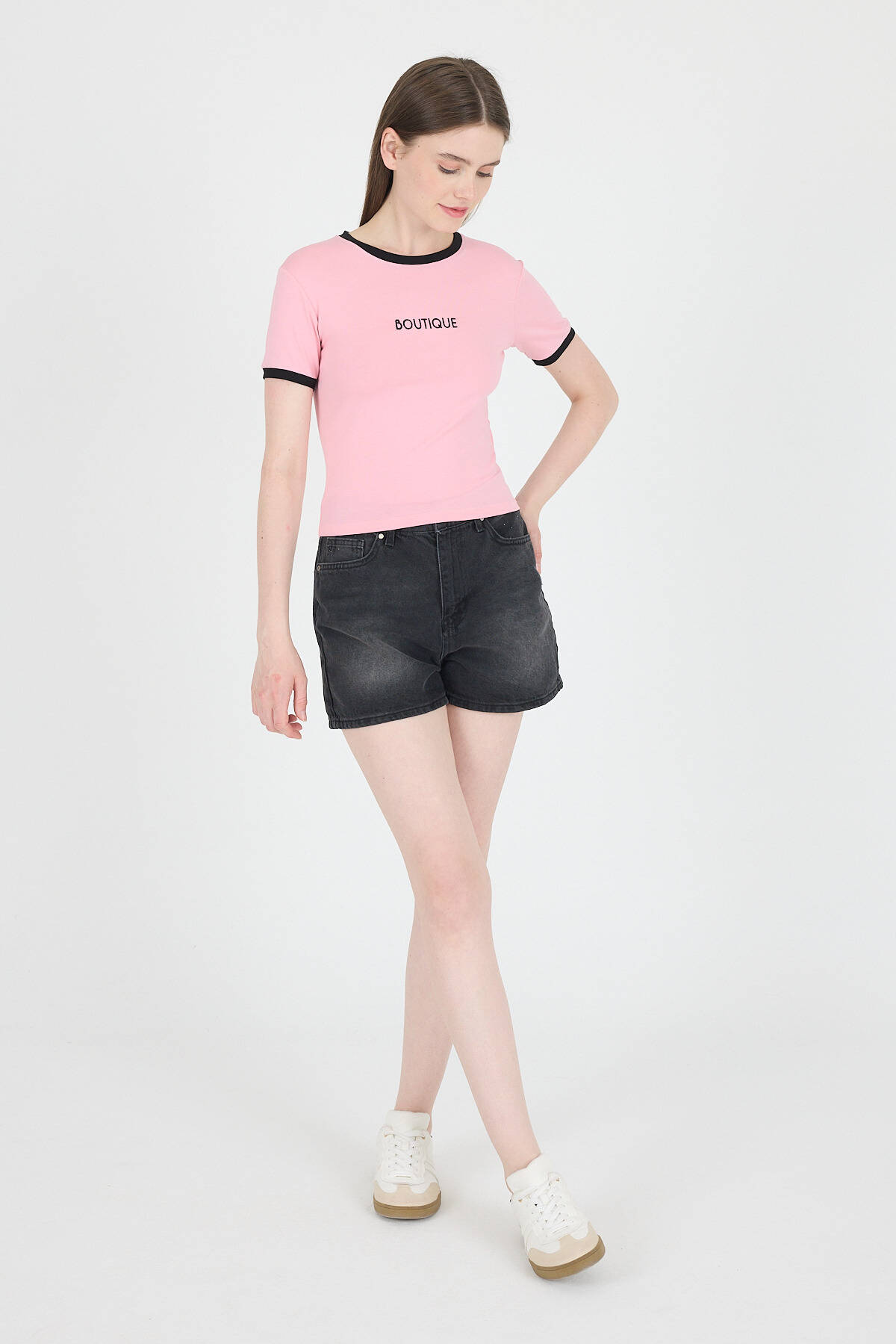 Pembe Yazı Baskılı Biyeli Pamuklu Slim Fit Tişört 9192M - 3