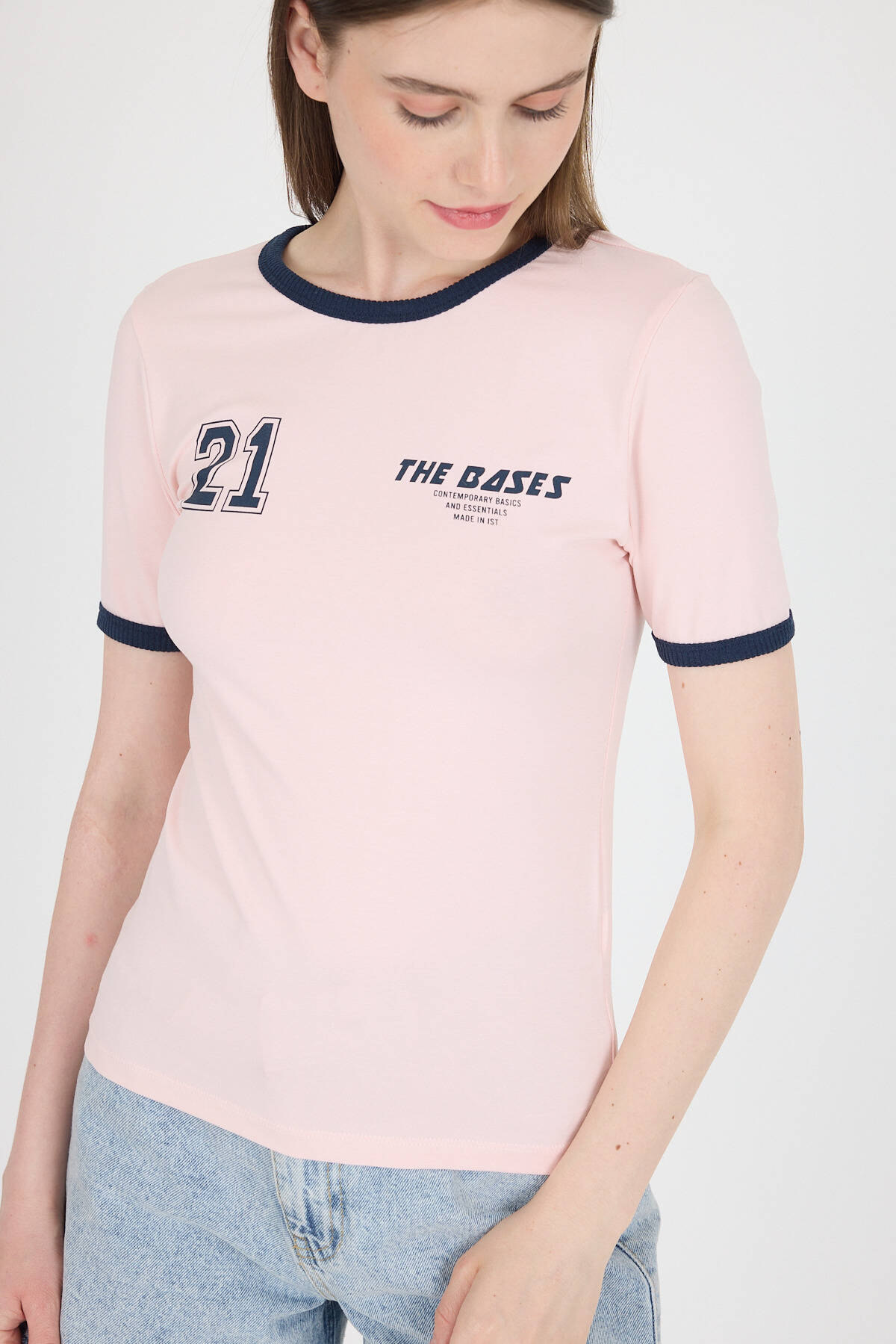 Pudra Ribanalı Yazı Baskılı Slim Fit Tişört 5981 - Stilay