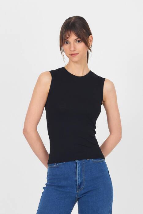 Siyah Bisiklet Yaka Kolsuz Atlet 319 - Stilay