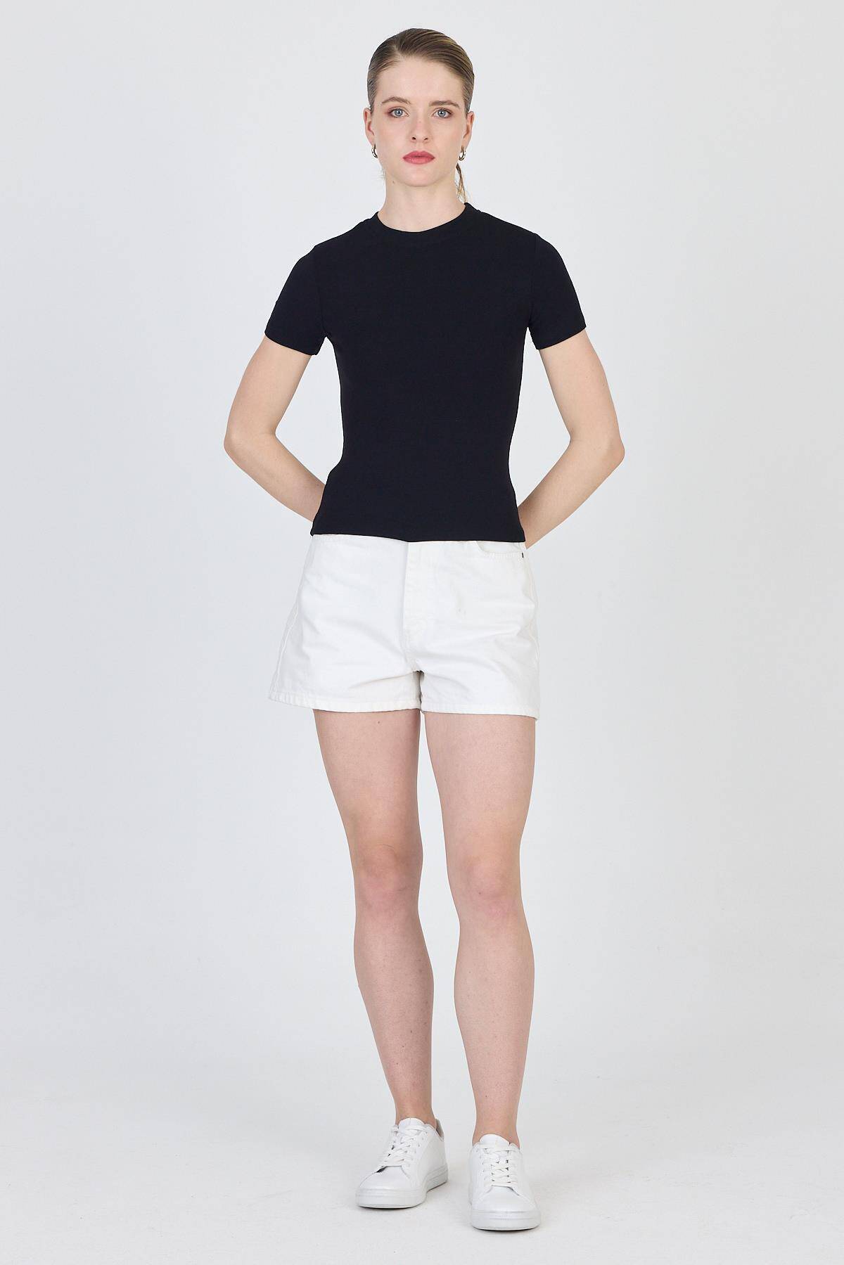 Siyah Bisiklet Yaka Viskoz/Yumuşak Kumaş Slim Fit Tişört 1468 - 2
