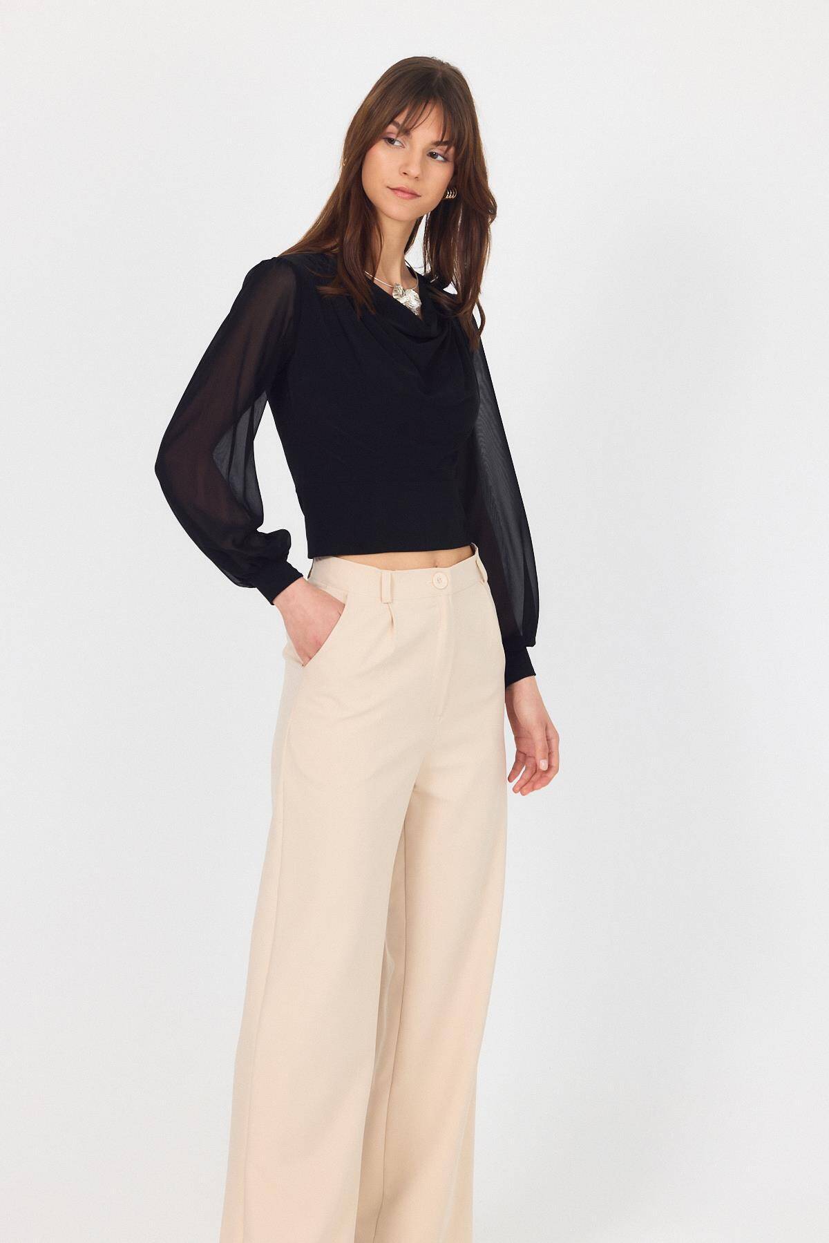 Siyah Drapeli Tül Kol Detaylı Bluz 9474 - Stilay