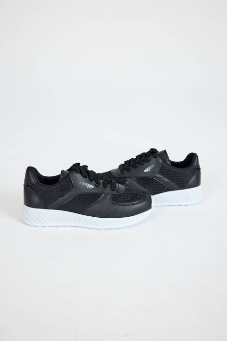 Siyah File Detaylı Spor Ayakkabı 7027 - Stilay