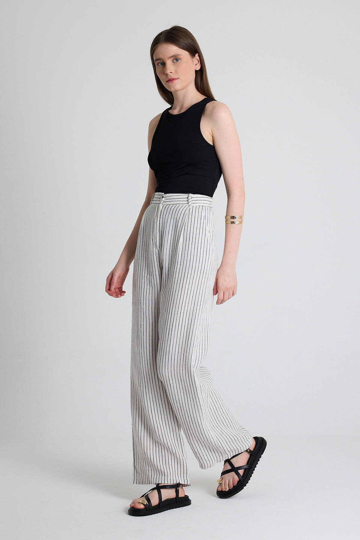 Siyah Geniş Paça Çizgili Pantolon 2334 - Stilay