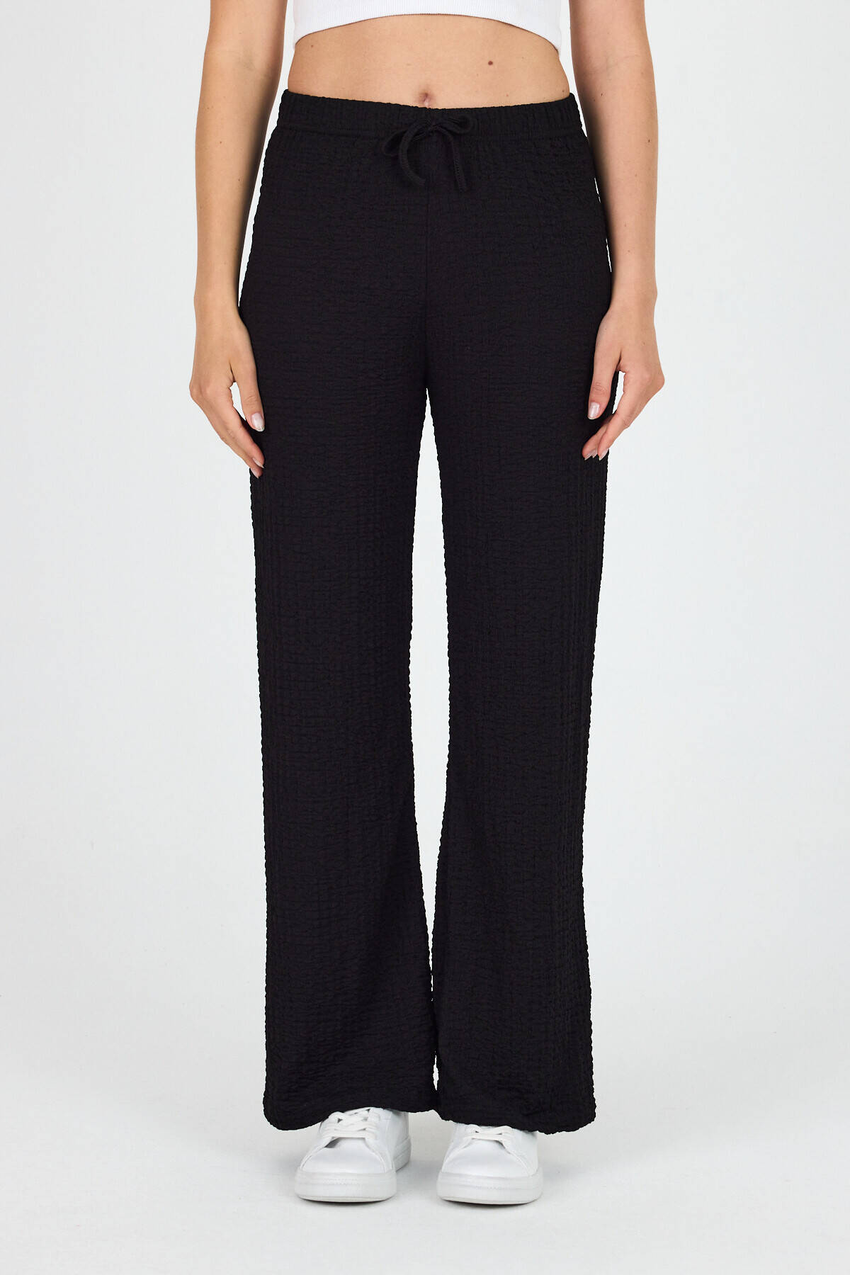 Siyah Geniş Paça Dökümlü Bürümcük Kumaş Pantolon 326 - Stilay