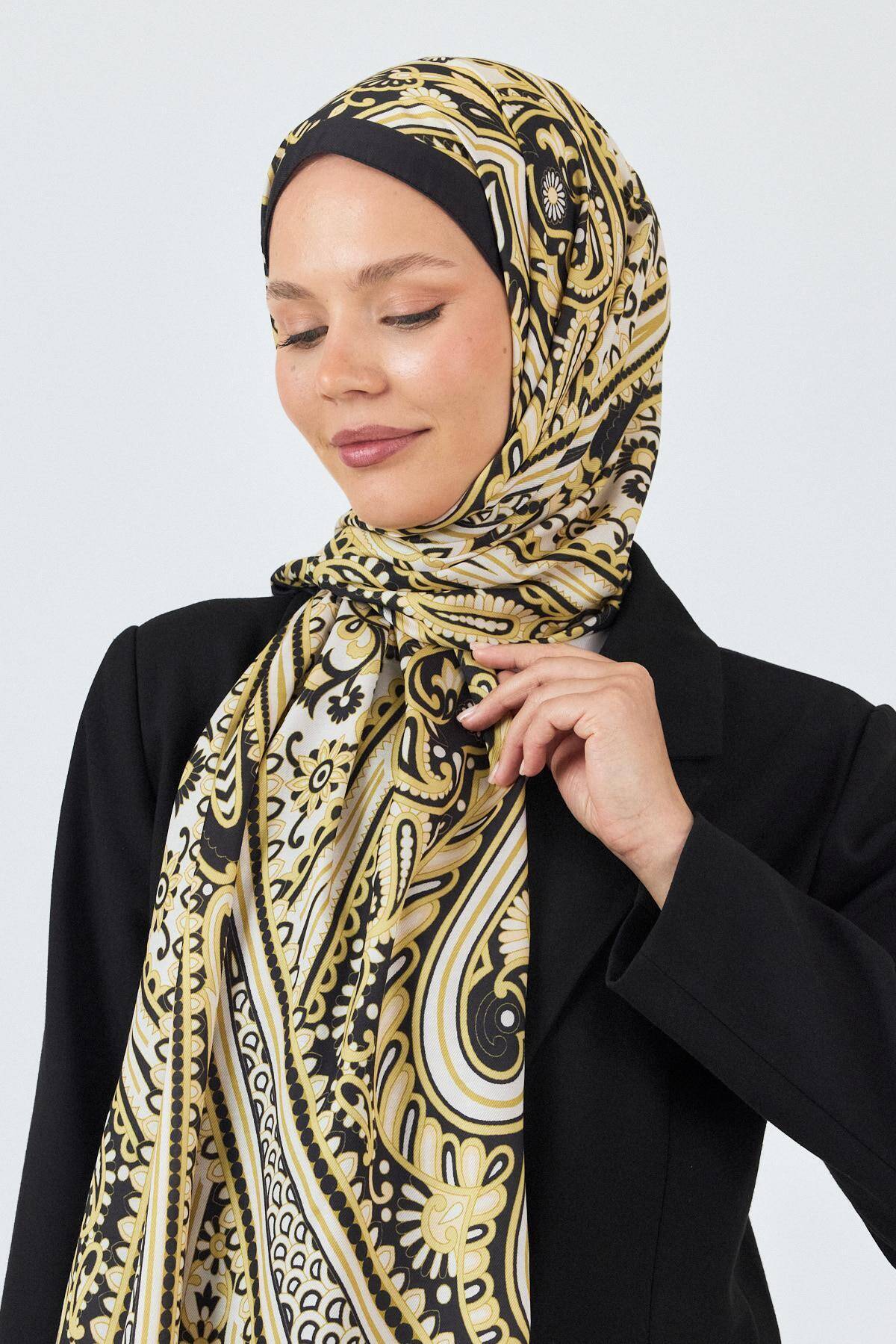 Siyah-Gold Retro Desenli Şal 5684 - 3