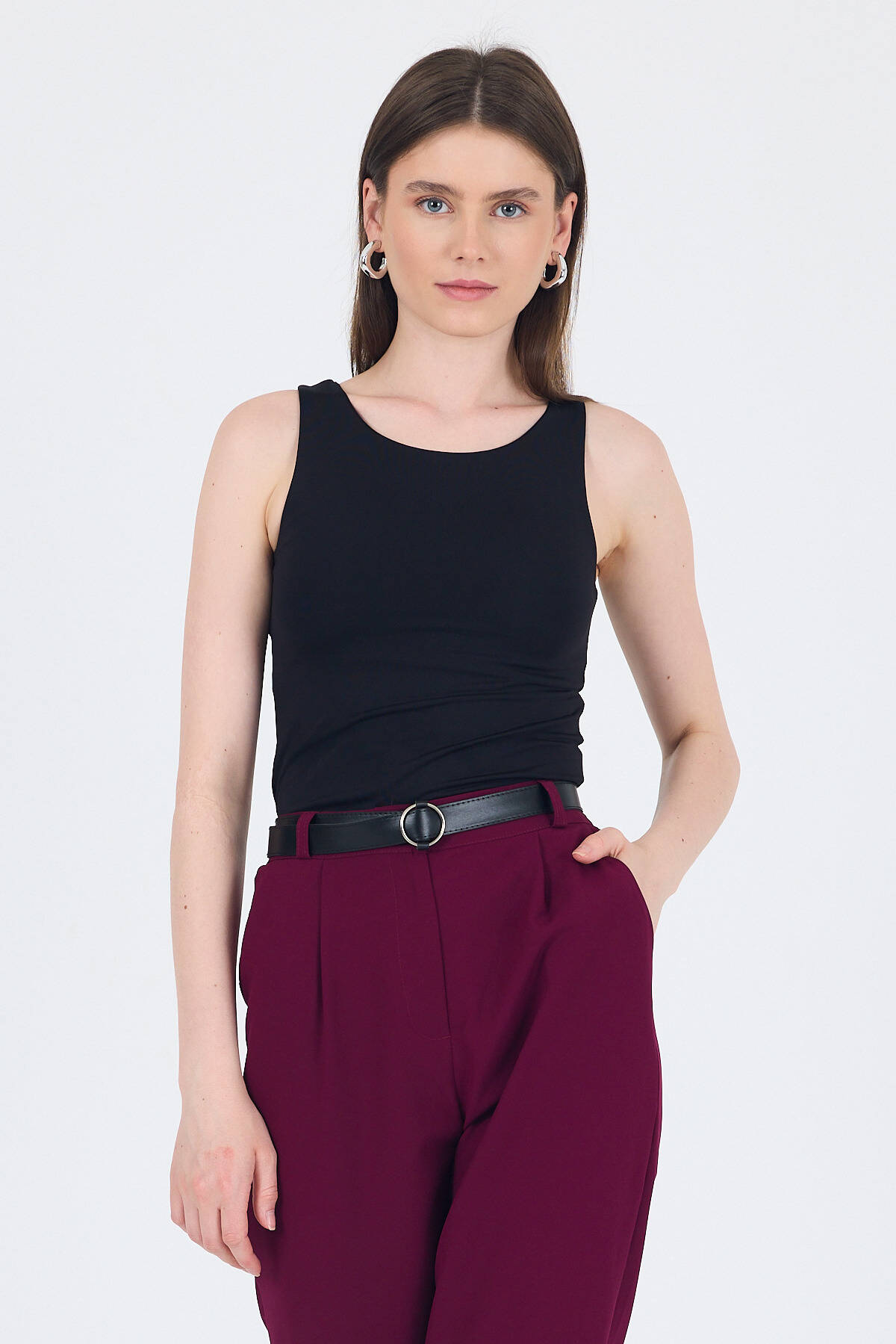 Siyah Halter Yaka Vücuda Oturan Alttan Çıtçıtlı Body 9198M - Stilay