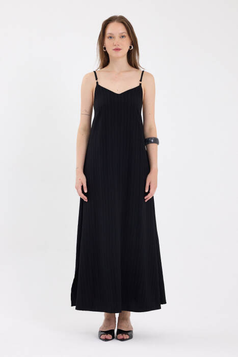 Siyah İnce Askılı V Yaka Uzun Elbise 8026A - Stilay
