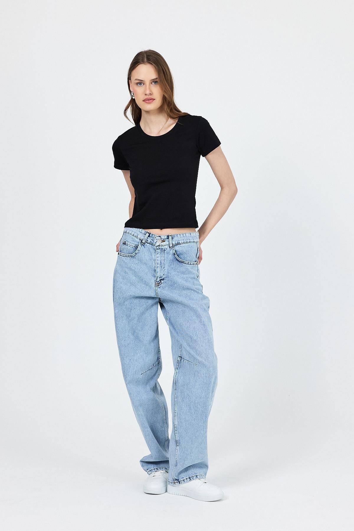Siyah Slim Fit Bisiklet Yaka Kısa Kollu Tişört 2214 - 3