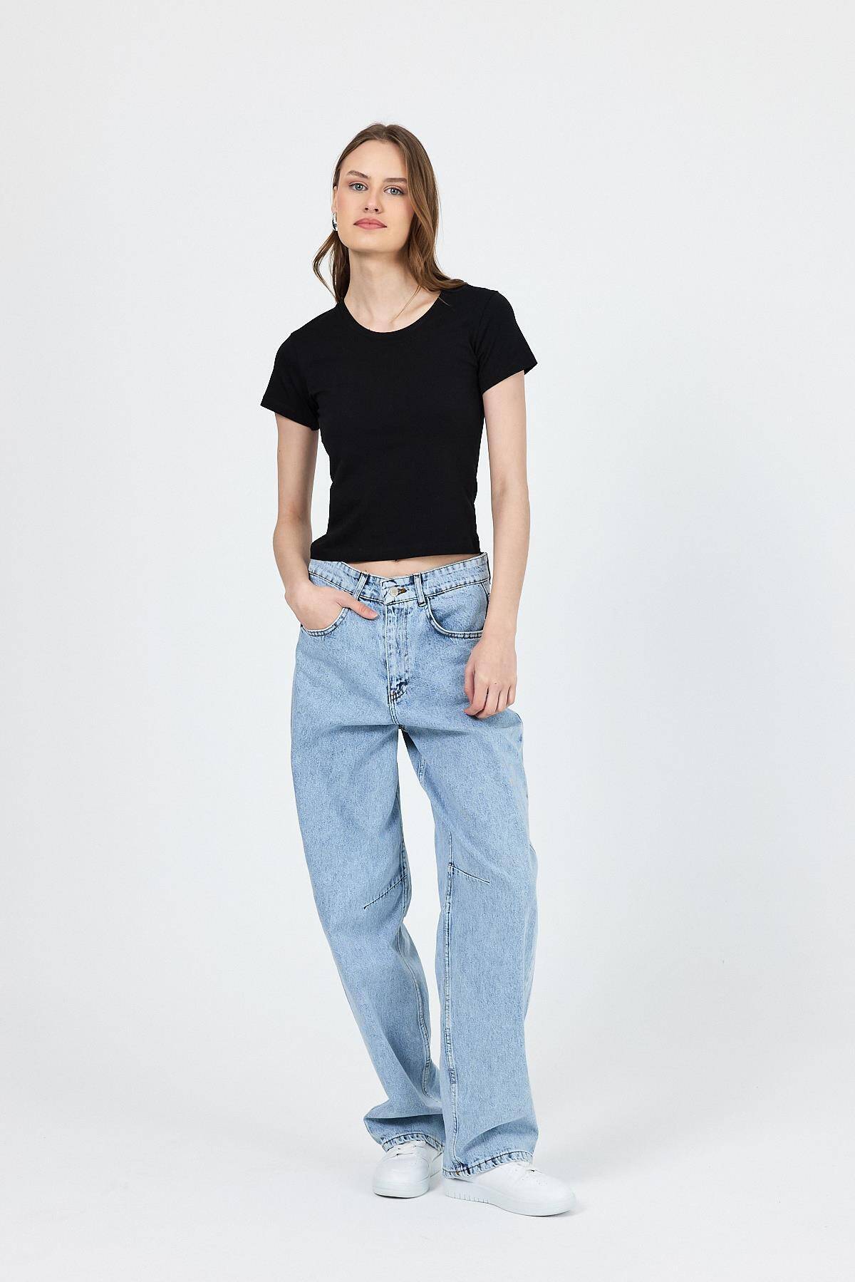 Siyah Slim Fit Bisiklet Yaka Kısa Kollu Tişört 2214 - 8