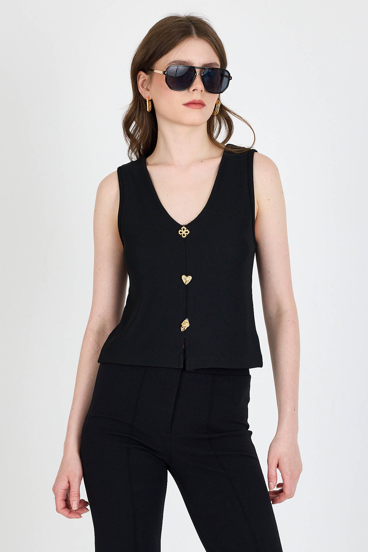 Siyah V Yaka Düğmeli Kolsuz Bluz 019 - Stilay