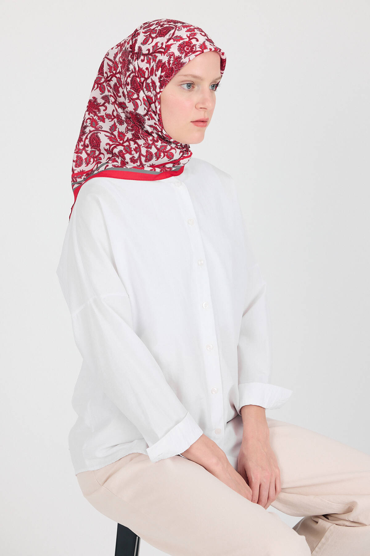 Vişne Desenli Eşarp 5695 - Stilay