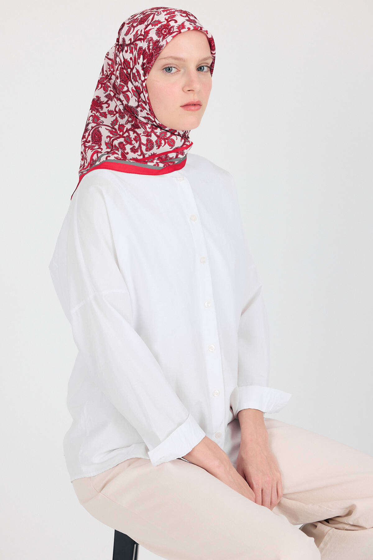 Vişne Desenli Eşarp 5695 - 4
