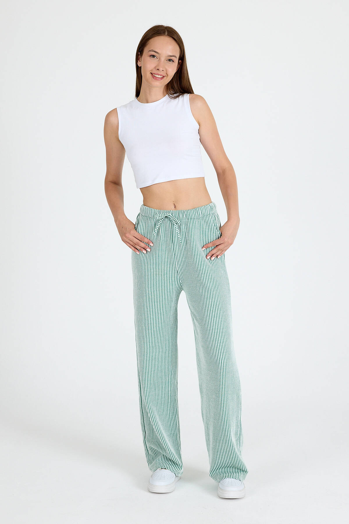 Yeşil Beli Lastikli Çizgili Geniş Paça Dokuma Pantolon 4098 - 3