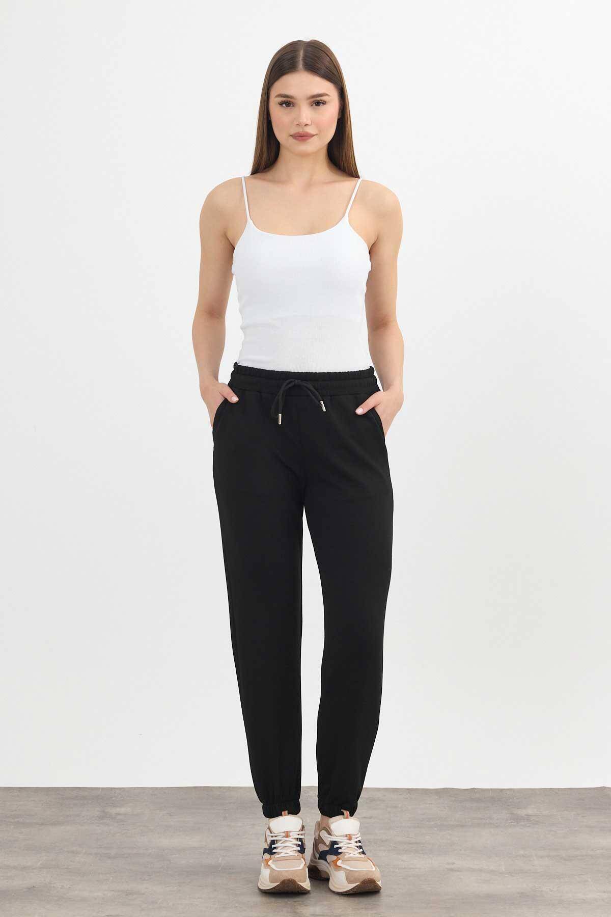 Yumuşak Dokulu Esnek Premium Kumaş Rahat Kalıp Eşofman Altı Siyah - 8242 - Stilay